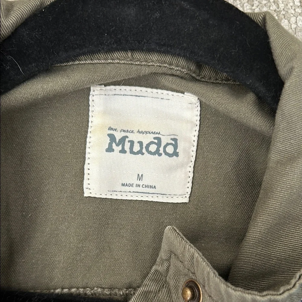 Lightweight Jacket - Picture 3 of 5